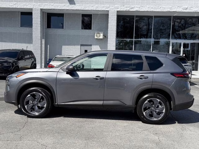 2025 Gun Metallic Nissan Rogue SV FWD SUV