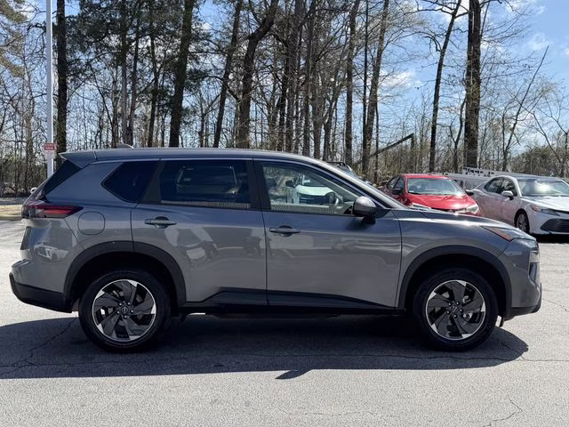 2025 Gun Metallic Nissan Rogue SV FWD SUV