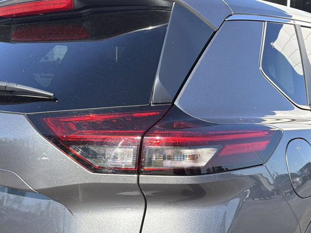 2025 Gun Metallic Nissan Rogue SV FWD SUV