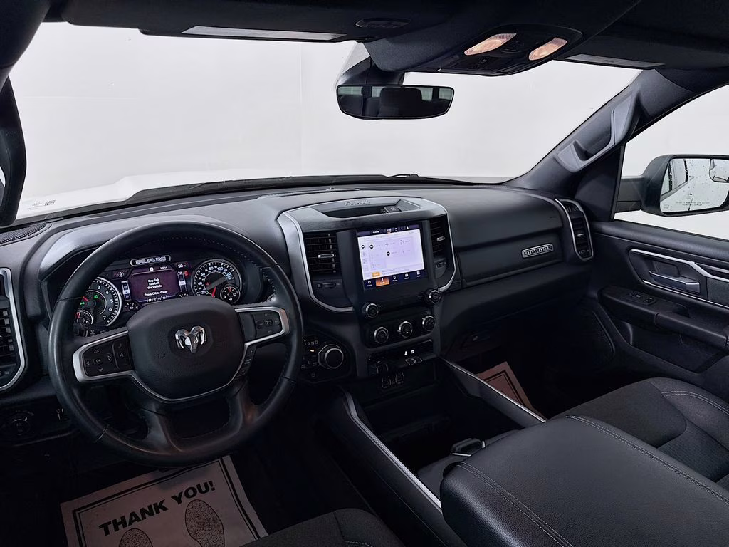 2022 Bright White Clearcoat Ram 1500 Big Horn/Lone Star 4X4 Truck