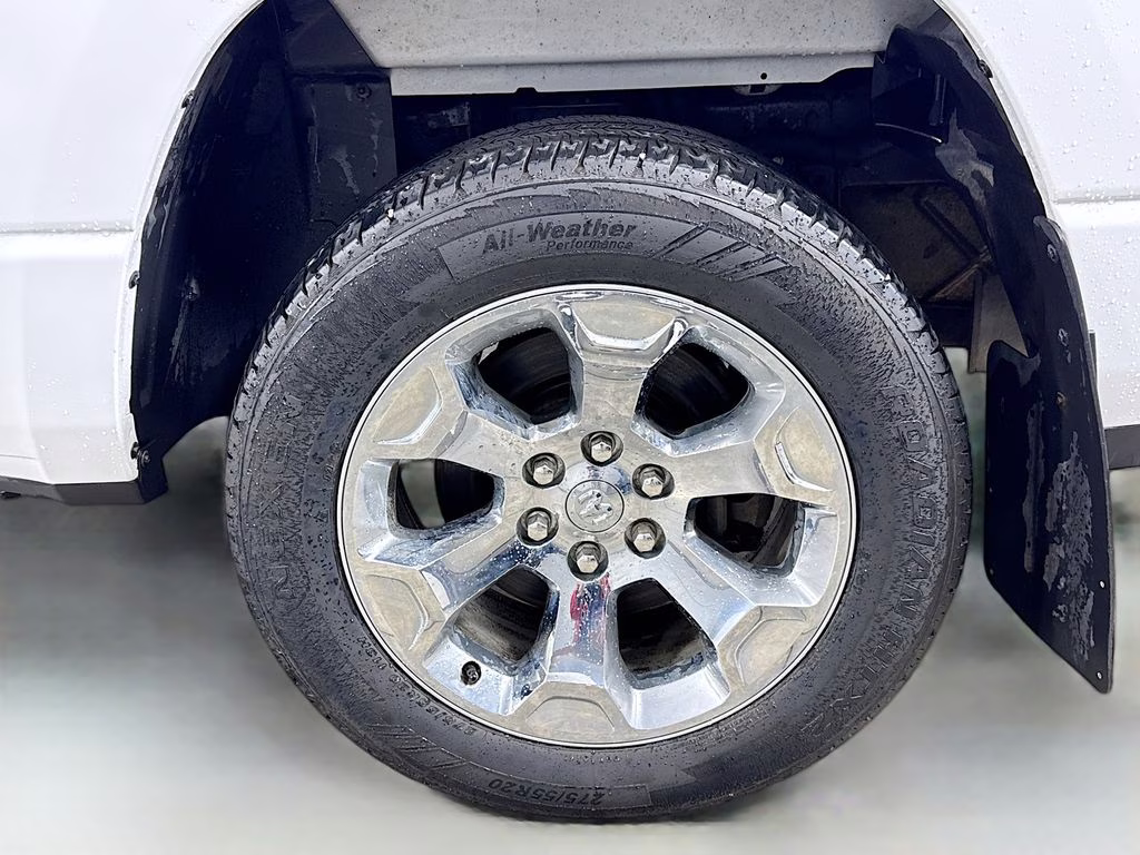 2022 Bright White Clearcoat Ram 1500 Big Horn/Lone Star 4X4 Truck