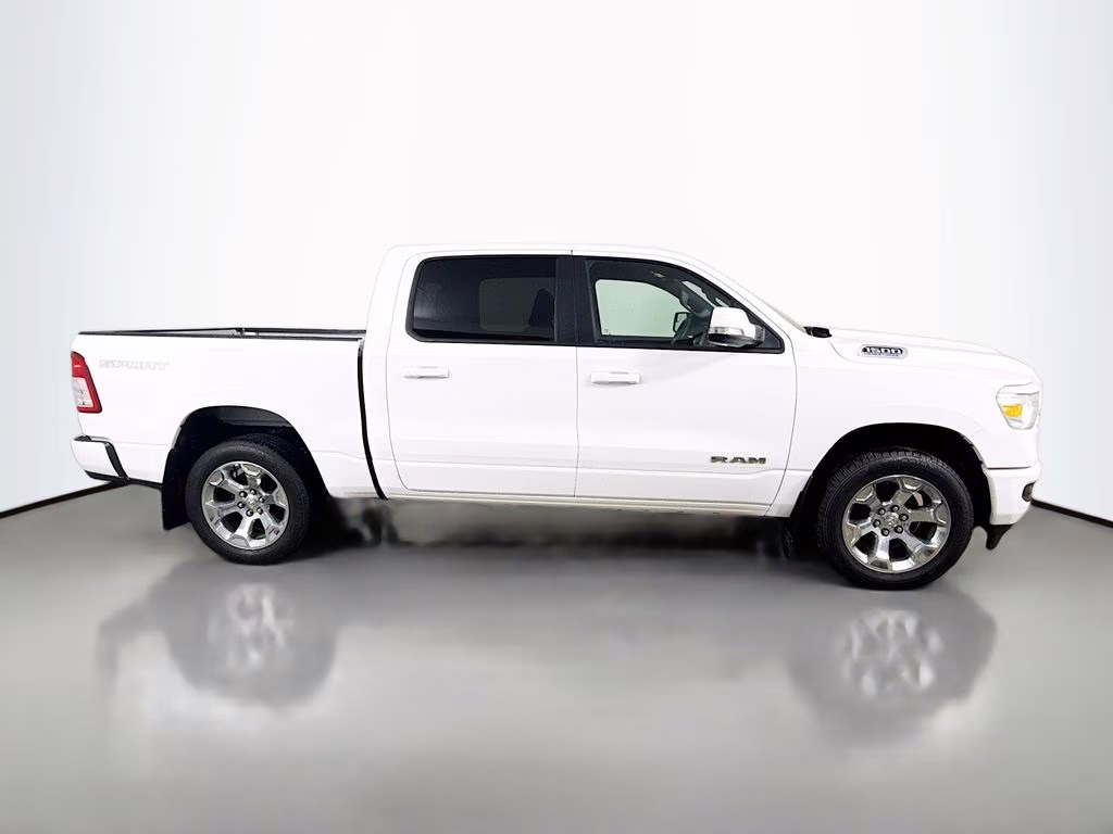 2022 Bright White Clearcoat Ram 1500 Big Horn/Lone Star 4X4 Truck