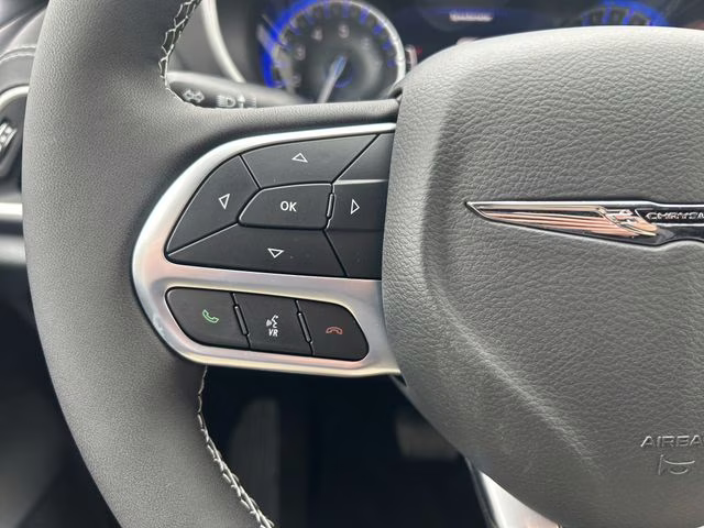 2026 Bright White Clearcoat Chrysler Pacifica Select AWD Van