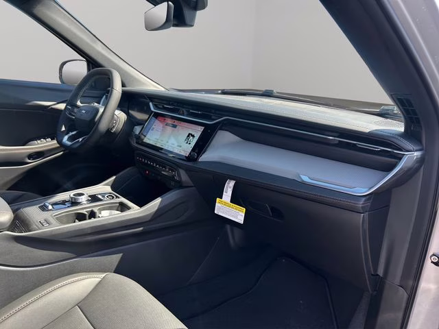 2026 Silver Zynith Clearcoat Jeep Cherokee Limited 4X4 SUV