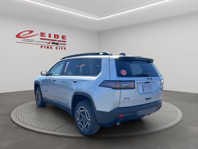2026 Silver Zynith Clearcoat Jeep Cherokee Limited 4X4 SUV