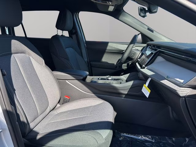 2026 Silver Zynith Clearcoat Jeep Cherokee Laredo 4X4 SUV