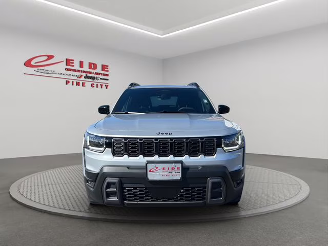 2026 Silver Zynith Clearcoat Jeep Cherokee Laredo 4X4 SUV