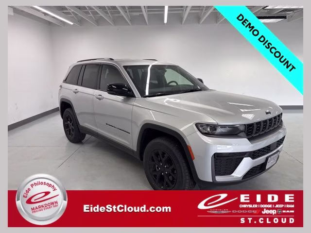 2026 Silver Zynith Jeep Grand Cherokee Altitude 4X4 SUV