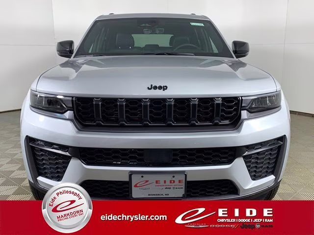 2026 Silver Zynith Jeep Grand Cherokee Altitude 4X4 SUV