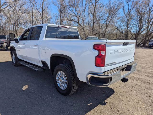 2024 Summit White Chevrolet Silverado 2500HD LT 4X4 Truck
