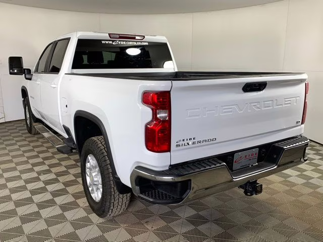2024 Summit White Chevrolet Silverado 2500HD LT 4X4 Truck