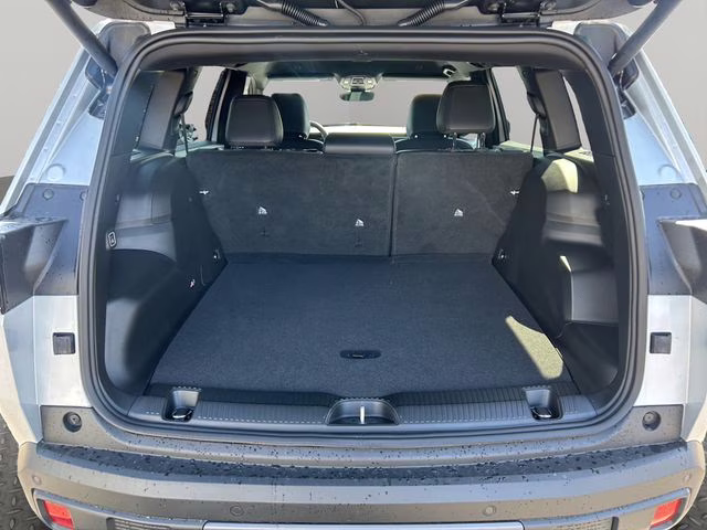 2026 Silver Zynith Clearcoat Jeep Cherokee Limited 4X4 SUV