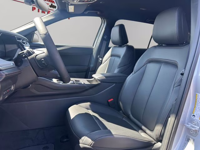 2026 Silver Zynith Clearcoat Jeep Cherokee Limited 4X4 SUV