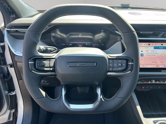 2026 Silver Zynith Clearcoat Jeep Cherokee Limited 4X4 SUV