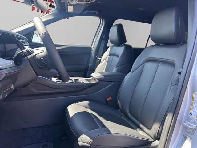 2026 Silver Zynith Clearcoat Jeep Cherokee Limited 4X4 SUV