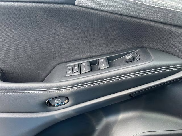 2026 Hydro Blue Pearlcoat Jeep Cherokee Laredo 4X4 SUV