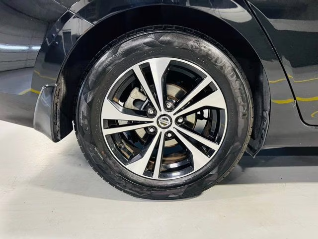 2022 Super Black Nissan Sentra SV FWD Sedan