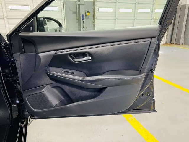 2022 Super Black Nissan Sentra SV FWD Sedan