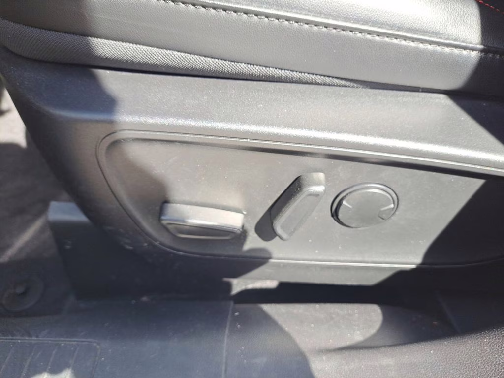 2024 White Metallic Ford Escape ST-Line w/Tech Pkg AWD SUV