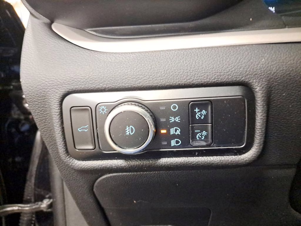 2023 Black Metallic Ford Explorer XLT 4X4 SUV