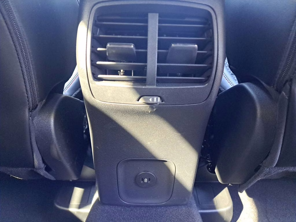 2024 White Metallic Ford Escape ST-Line w/Tech Pkg AWD SUV