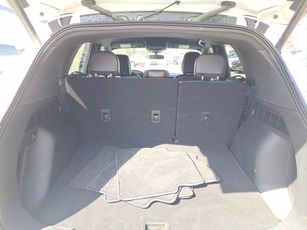 2024 White Metallic Ford Escape ST-Line w/Tech Pkg AWD SUV