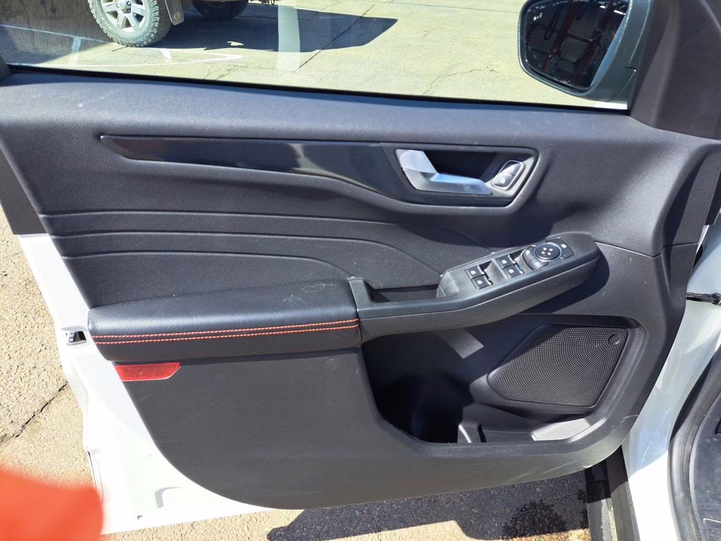 2024 White Metallic Ford Escape ST-Line w/Tech Pkg AWD SUV