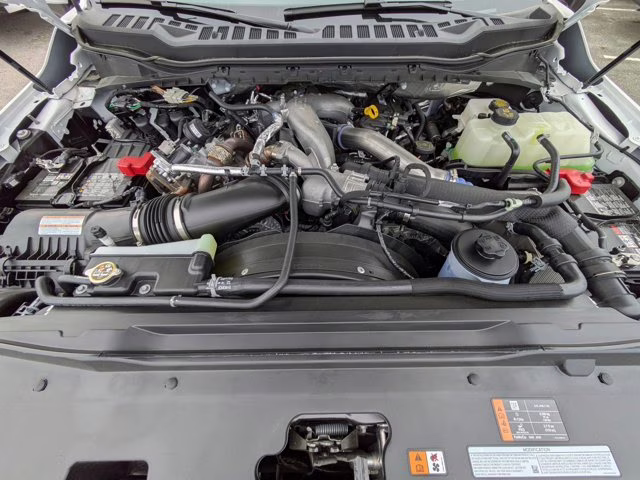 2026 Oxford White Ford Super Duty F-550 DRW XL 4X4 Truck