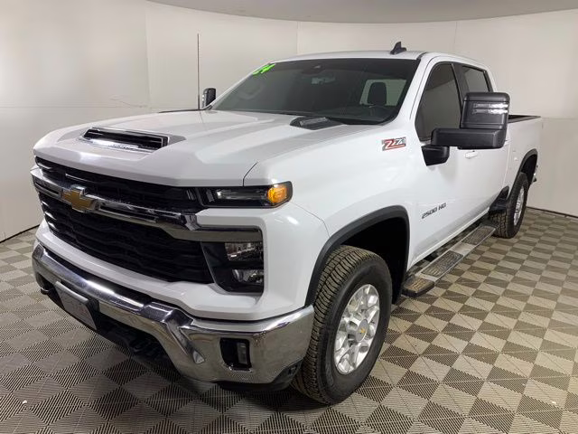 2024 Summit White Chevrolet Silverado 2500HD LT 4X4 Truck