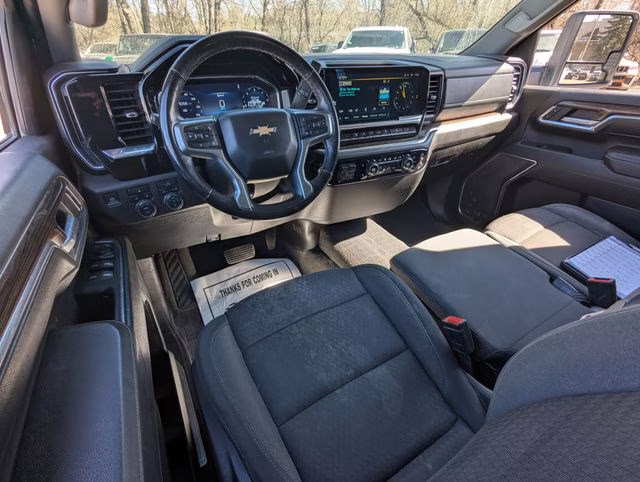 2024 Summit White Chevrolet Silverado 2500HD LT 4X4 Truck