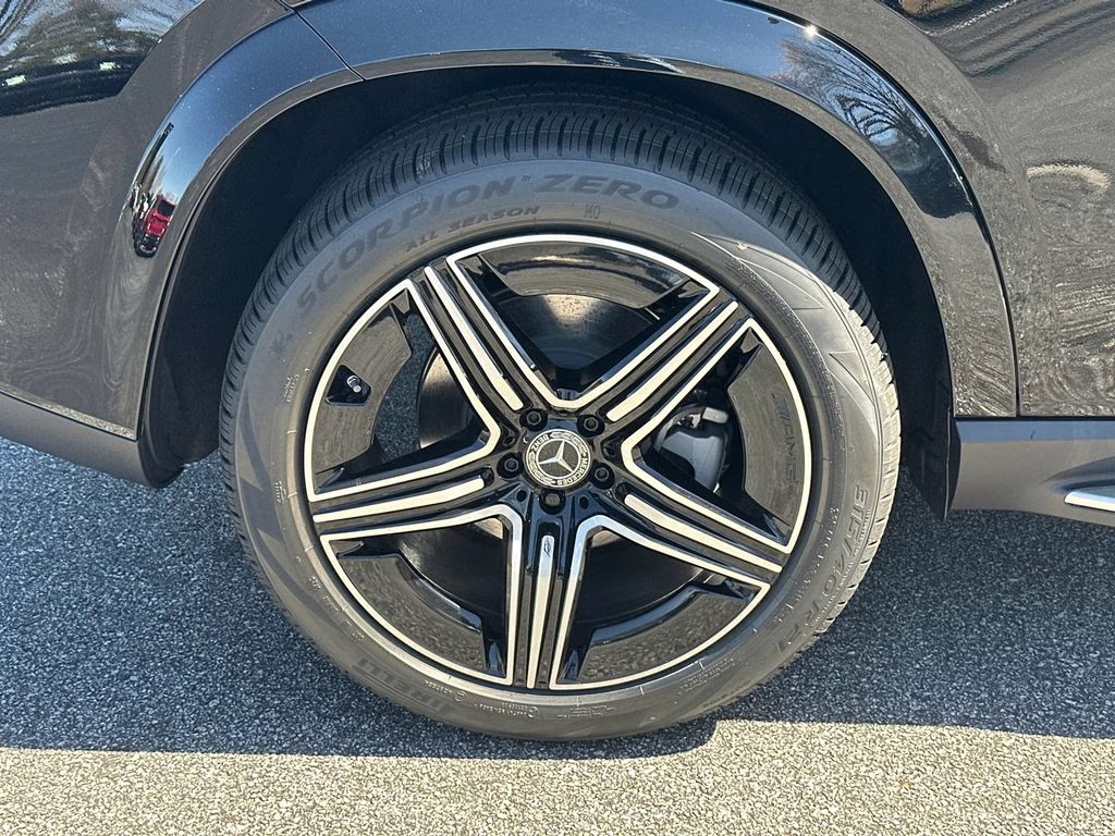 2026 Black Mercedes-Benz GLE GLE 450 AWD SUV