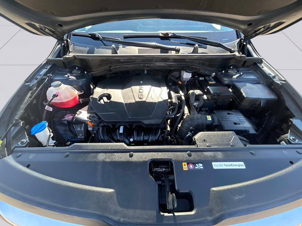 2024 Fusion Black Kia Sportage LX FWD SUV