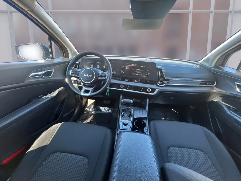 2024 Fusion Black Kia Sportage LX FWD SUV