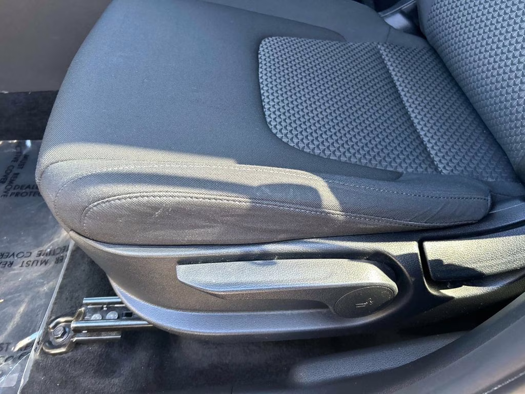 2024 Fusion Black Kia Sportage LX FWD SUV