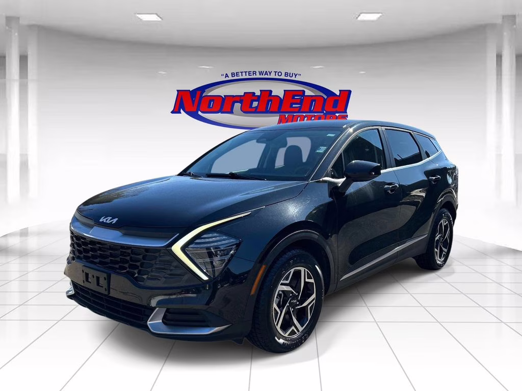 2024 Fusion Black Kia Sportage LX FWD SUV