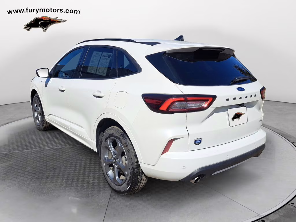 2024 White Metallic Ford Escape ST-Line w/Tech Pkg AWD SUV