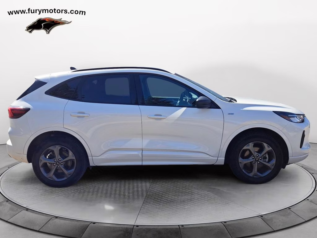 2024 White Metallic Ford Escape ST-Line w/Tech Pkg AWD SUV