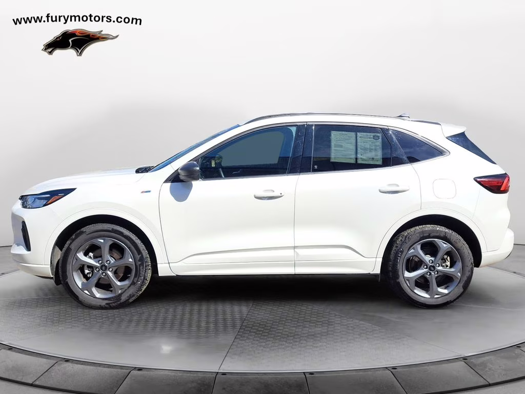 2024 White Metallic Ford Escape ST-Line w/Tech Pkg AWD SUV