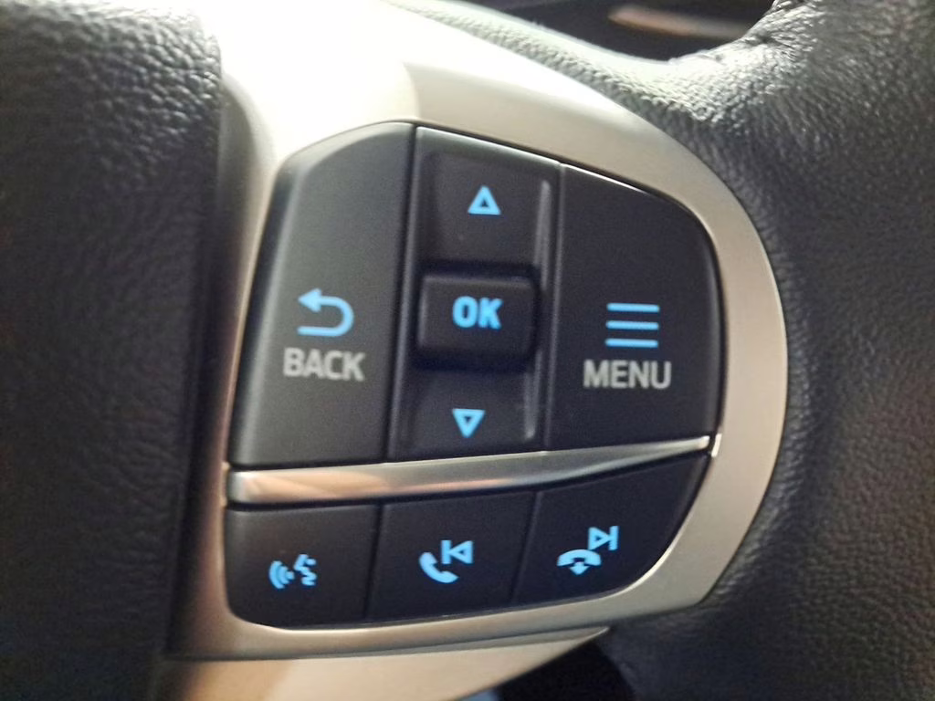 2023 Black Metallic Ford Explorer XLT 4X4 SUV