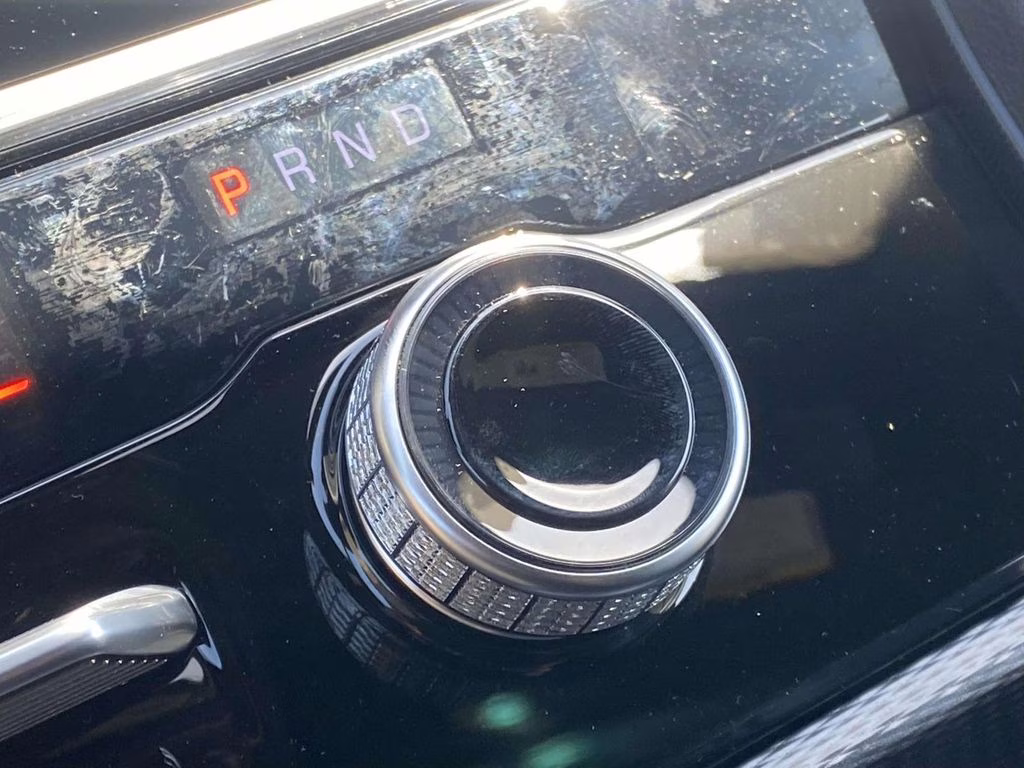 2026 Diamond Black Crystal Pearlcoat Jeep Grand Cherokee L Limited 4X4 SUV