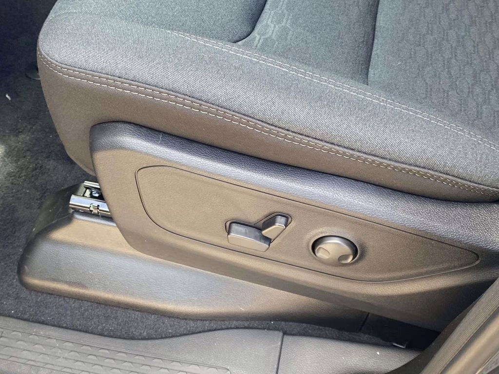 2026 Forged Blue Metallic Ram 1500 Big Horn/Lone Star 4X4 Truck