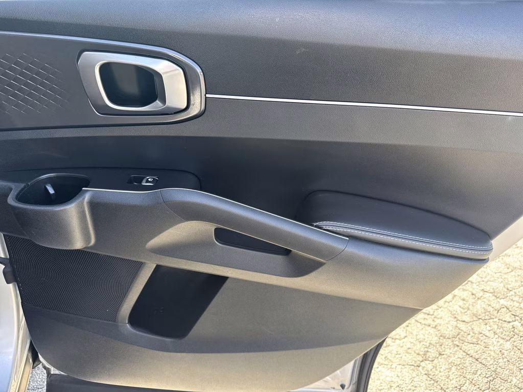 2021 Sparkling Silver Kia Sorento S AWD SUV