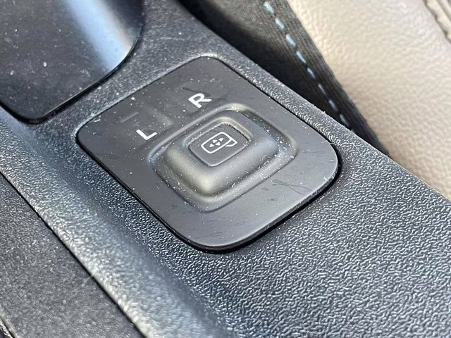 2024 Race Red Ford Bronco Wildtrak 4X4 SUV