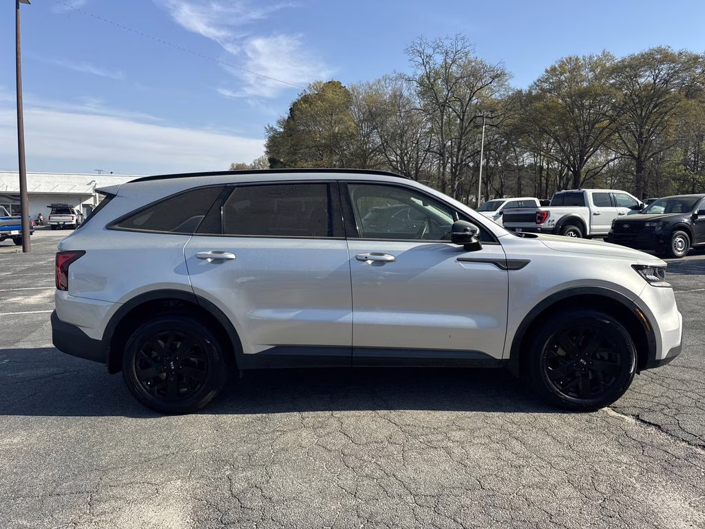 2021 Sparkling Silver Kia Sorento S AWD SUV