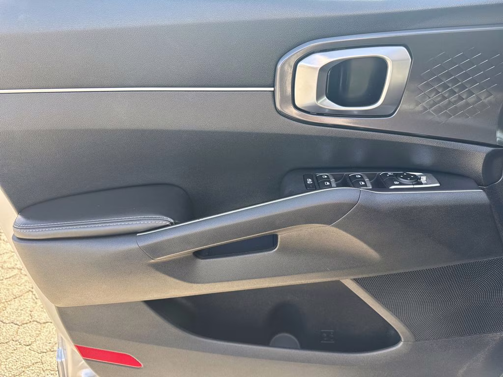 2021 Sparkling Silver Kia Sorento S AWD SUV