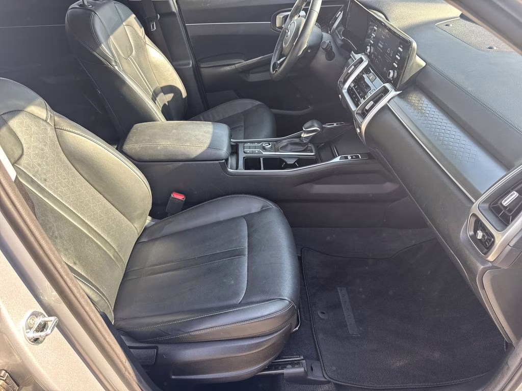 2021 Sparkling Silver Kia Sorento S AWD SUV