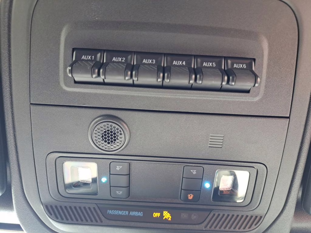 2025 Shadow Black Ford Bronco Badlands Hard Top 4X4 SUV