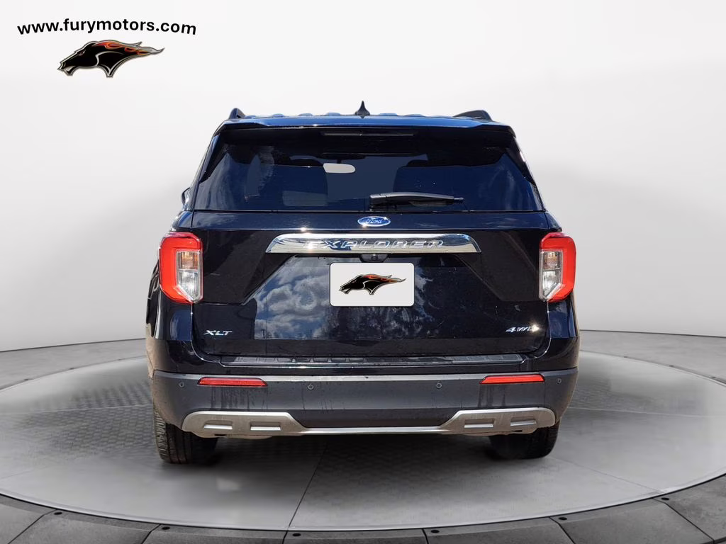 2023 Black Metallic Ford Explorer XLT 4X4 SUV