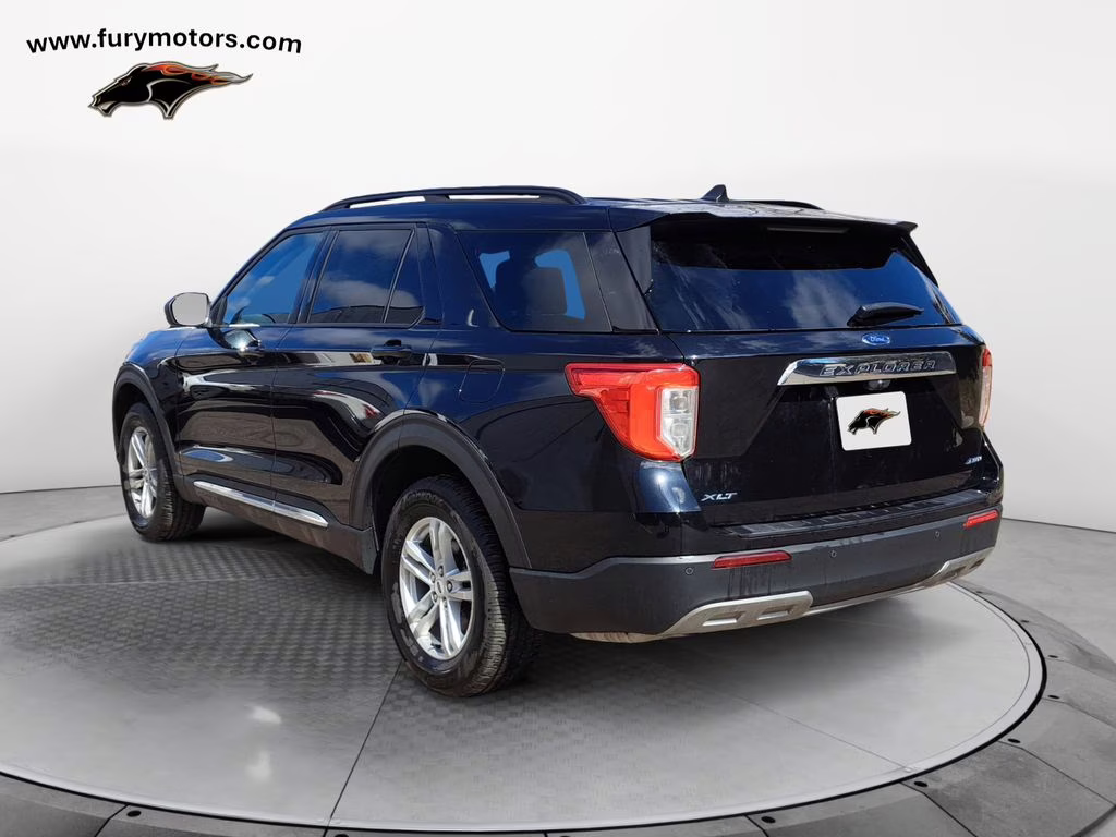 2023 Black Metallic Ford Explorer XLT 4X4 SUV