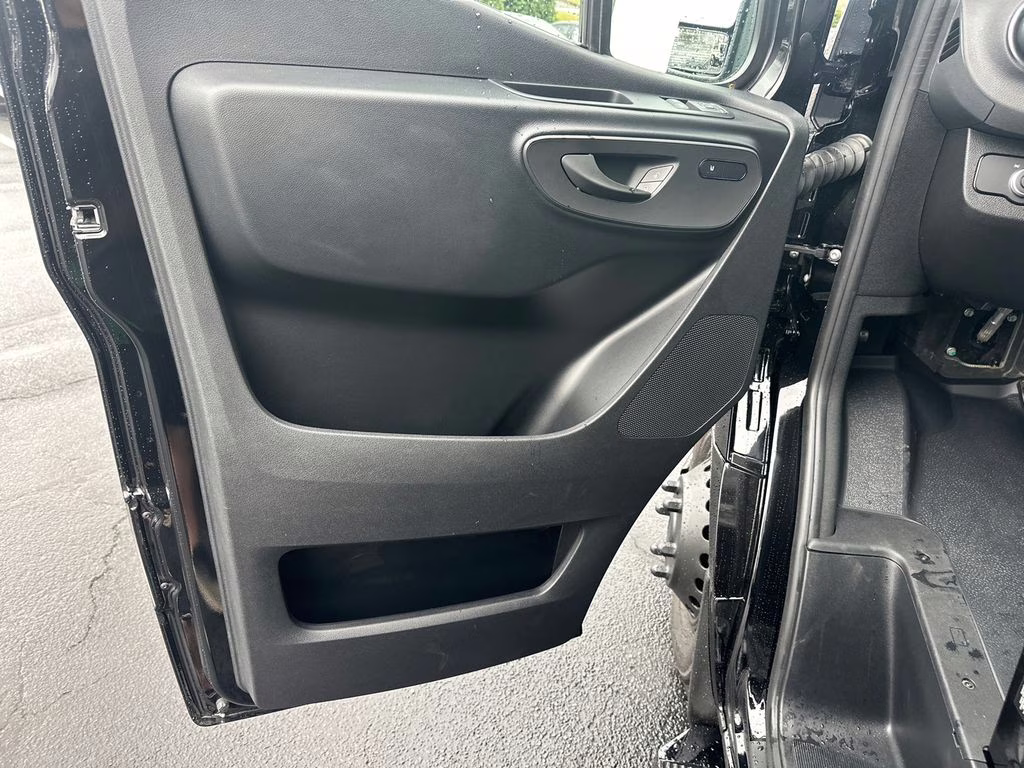 2026 Obsidian Mercedes-Benz Sprinter 3500XD Cargo 170 WB RWD Van